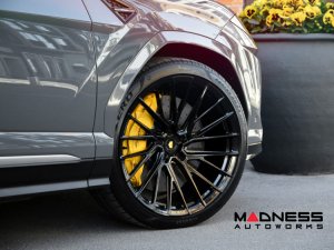 Lamborghini Urus Custom Wheels - EVO-6T by Vossen - Gloss Black Lamborghini Urus Custom Wheels - EVO-6T by Vossen - Gloss Black